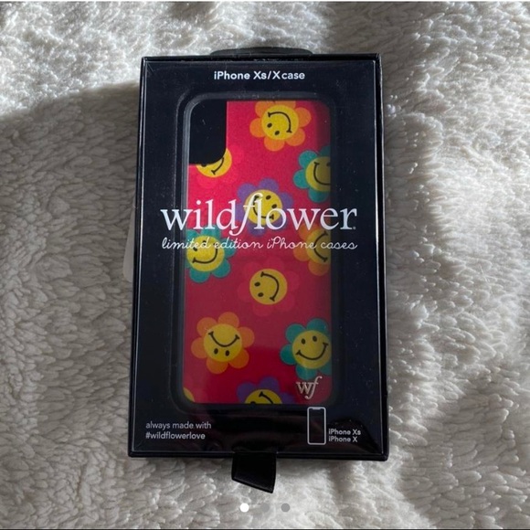 Smiley Flowers WildFlower IPhone X/Xs case - Picture 1 of 3